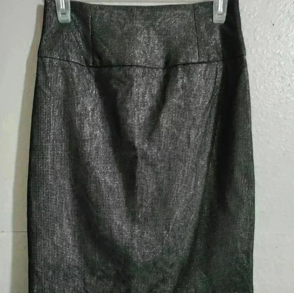 Black Halo skirt - Picture 5 of 6